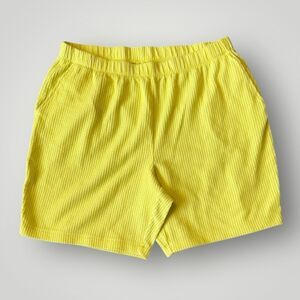 5 for $45 Lands End Shorts Women Size L Yellow